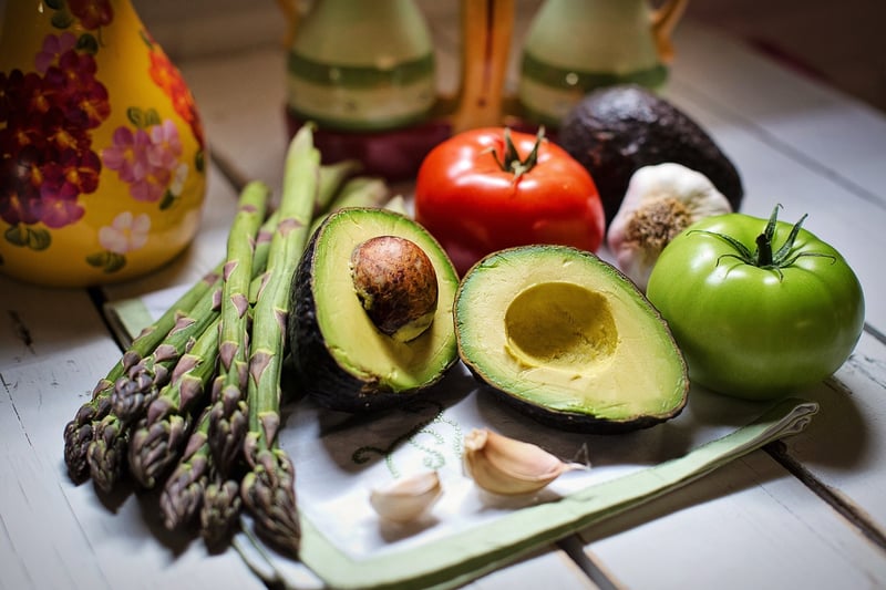 Avocado and Chickpea Salad